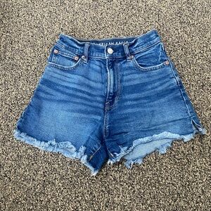 American Eagle Outfitters High Rise Jean Denim Shorts Women’s Mom 90s shorts